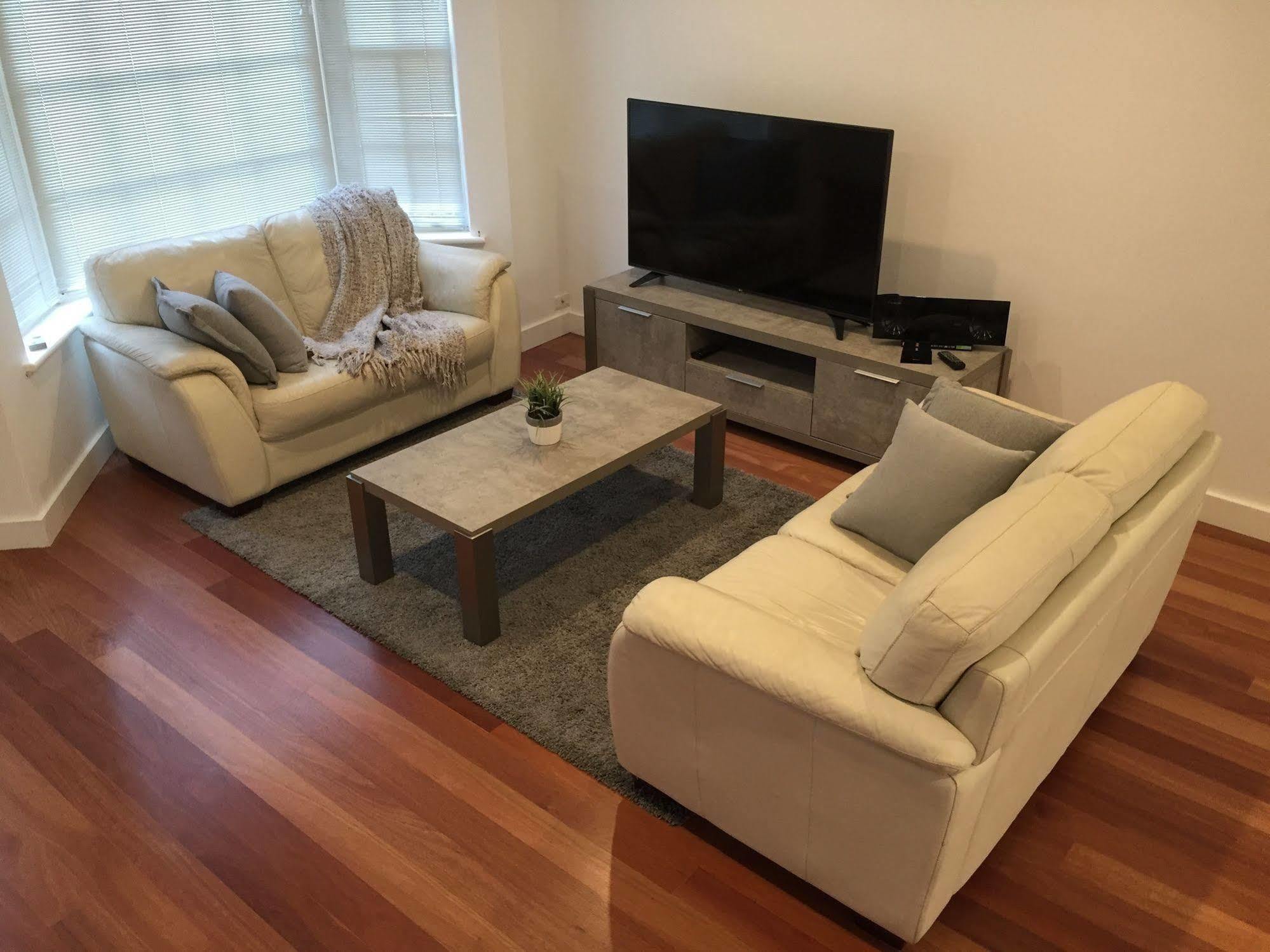 Chic Townhouse In North Adelaide Βίλα Εξωτερικό φωτογραφία