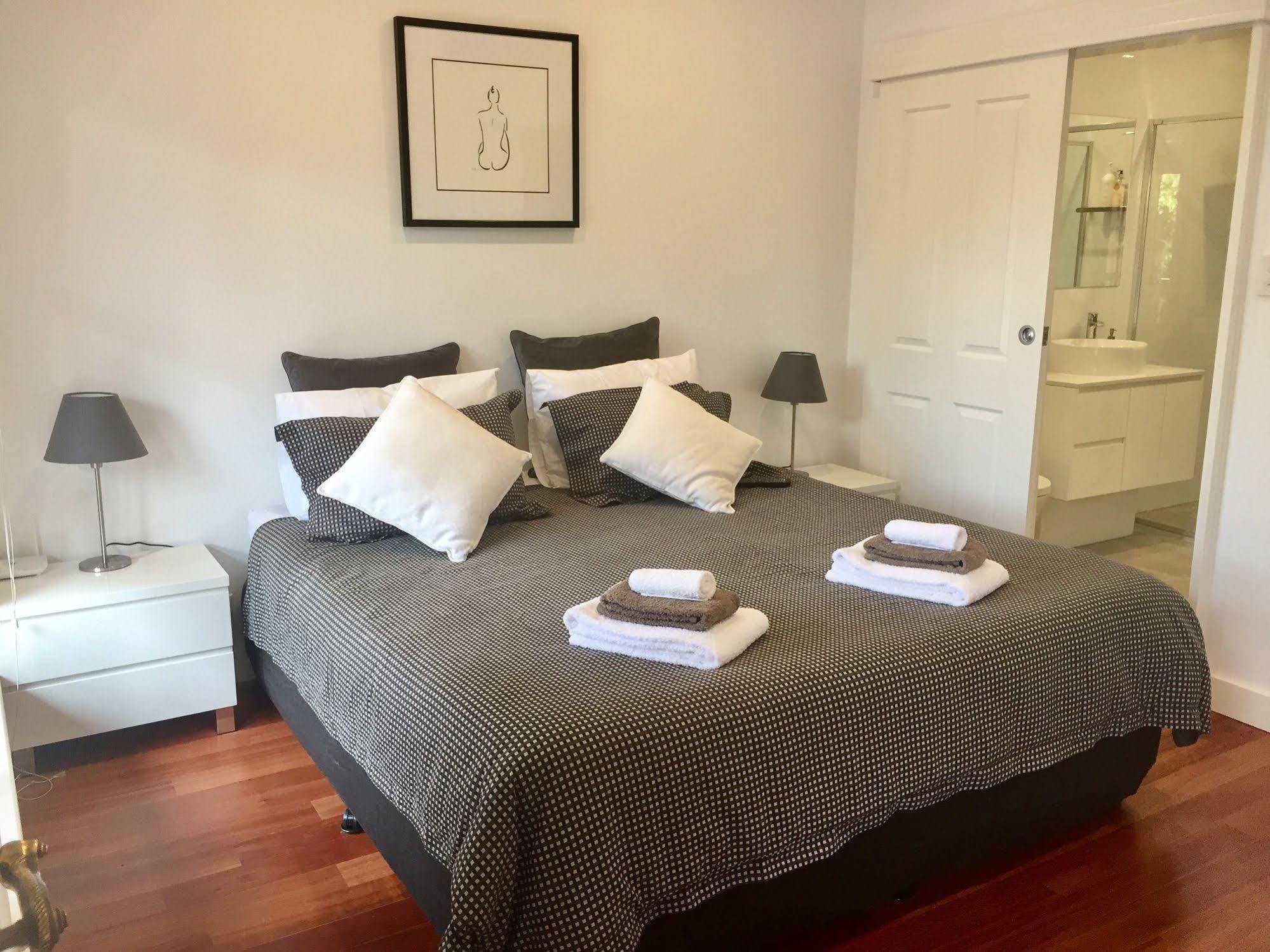 Chic Townhouse In North Adelaide Βίλα Εξωτερικό φωτογραφία